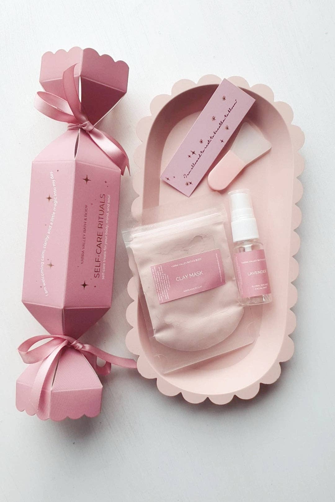 Pink Christmas Escape Gift Box | Pamper Hamper with Alcohol-Free Rosé