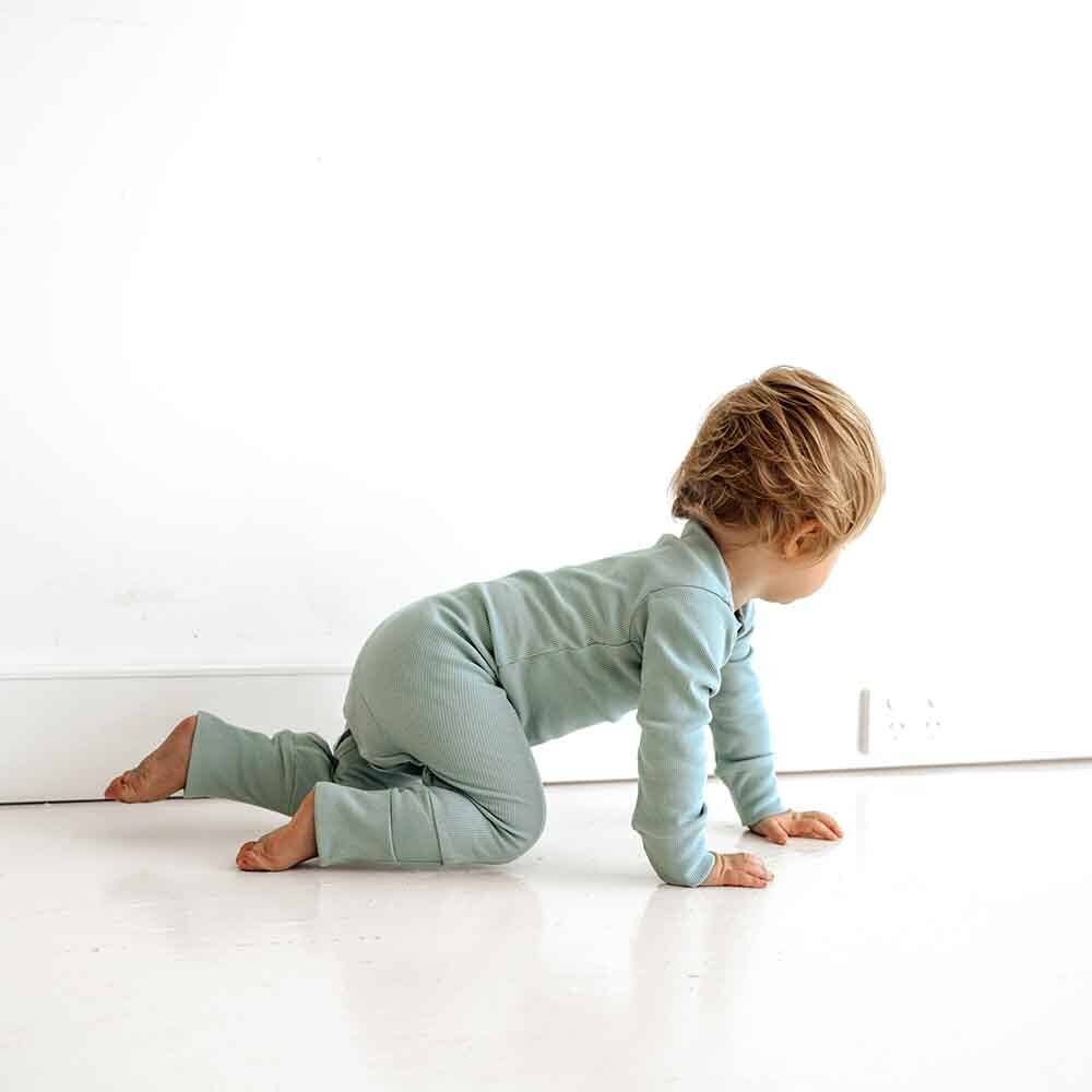 Sage Organic Growsuit: Newborn (0000)