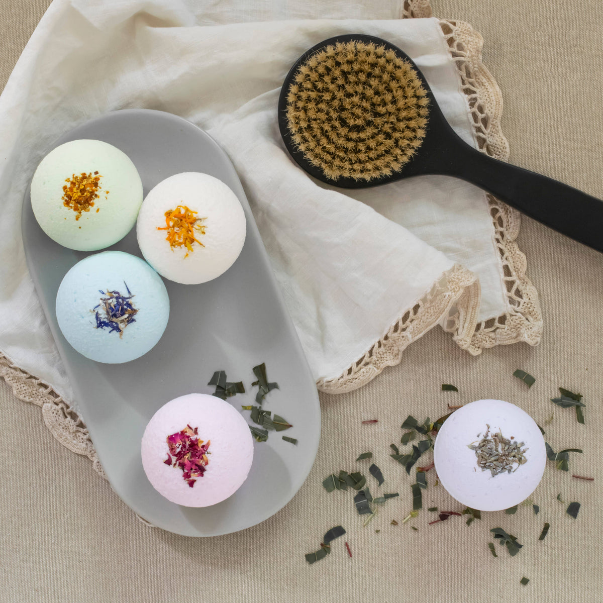 Bath Bombs Rounds: Various Scents