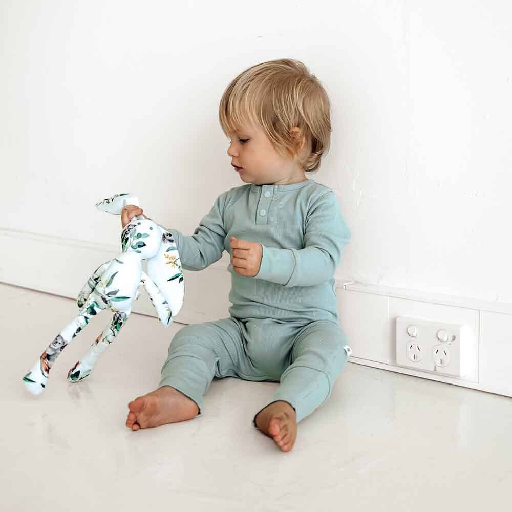Sage Organic Growsuit: Newborn (0000)