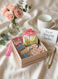 Amazing Teacher Gift Box – Bookmark, Body Bar & Keepsake