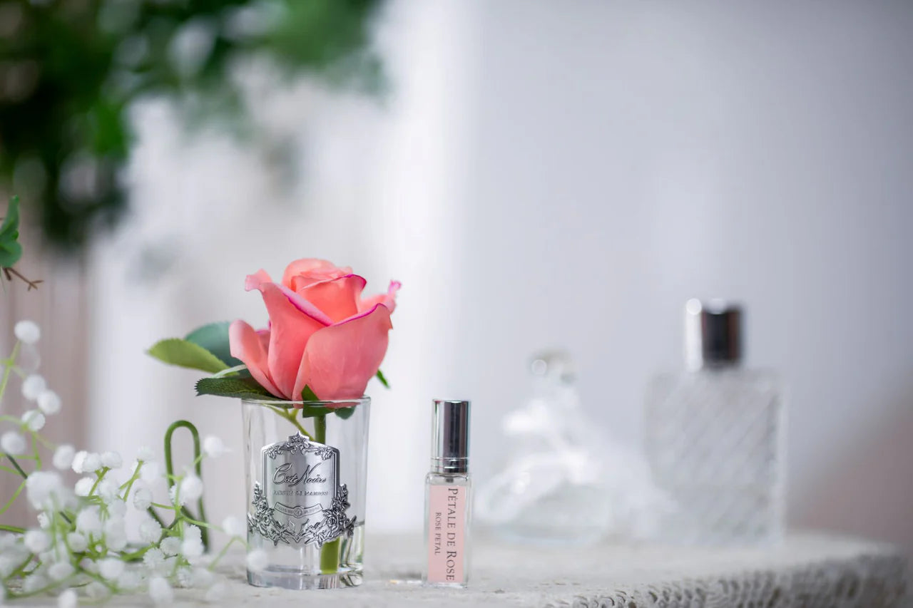 Cote Noire Rose Bud In Clear Vase 120mm