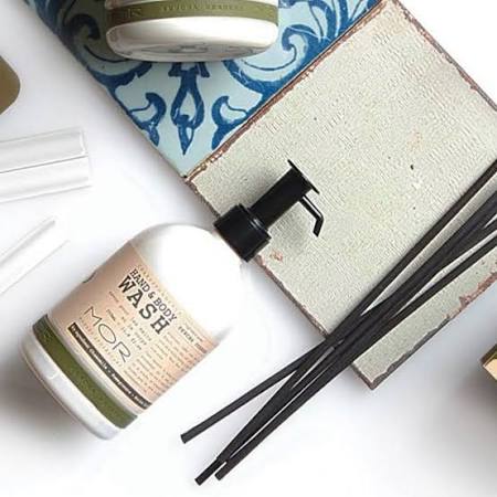 Celebrating Your New Home Corporate Gift Box