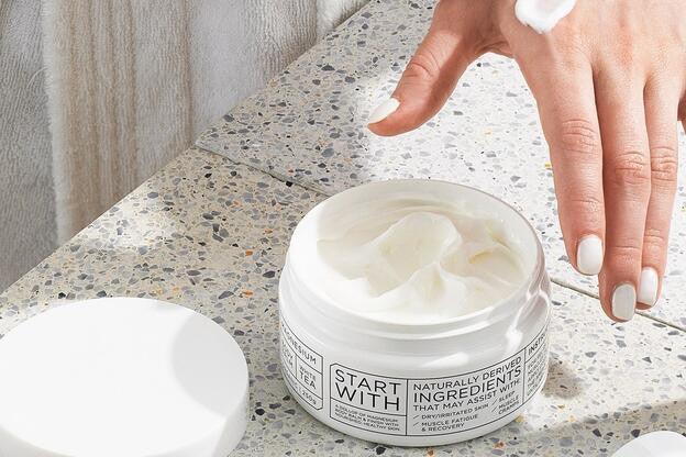 the-base-collective-s-magnesium-white-tea-body-balm.jpg